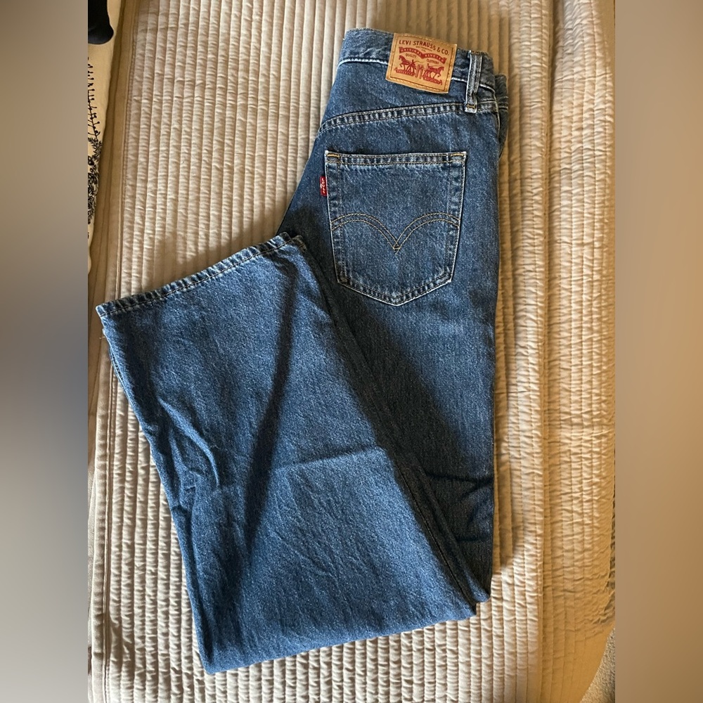 Levi’s high waist strait leg